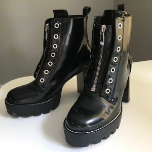 Zara Track Sole Ankle Boots, 6.5